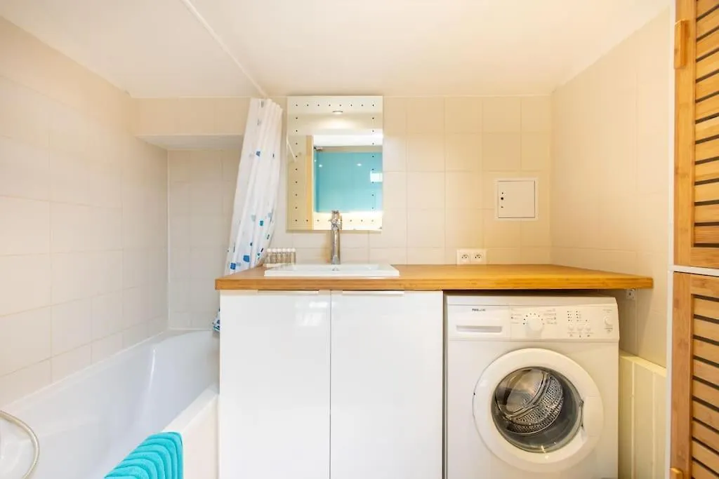 Cosy Apt For 6/8P Best Location In Old Antibes