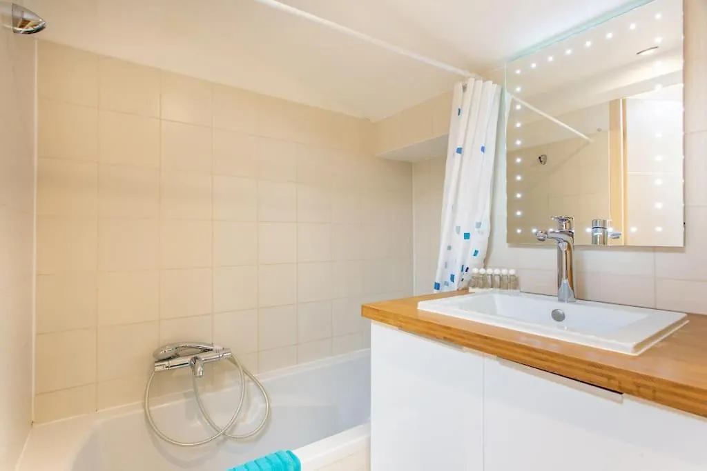 Apartment Cosy Apt For 6/8P Best Location In Old Antibes